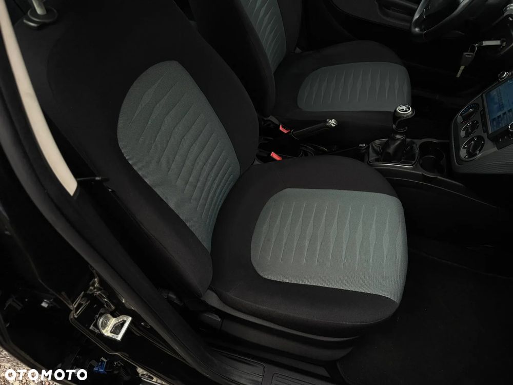 Fiat Punto 1.4 Easy Pakiet Easy Plus S&S - 29