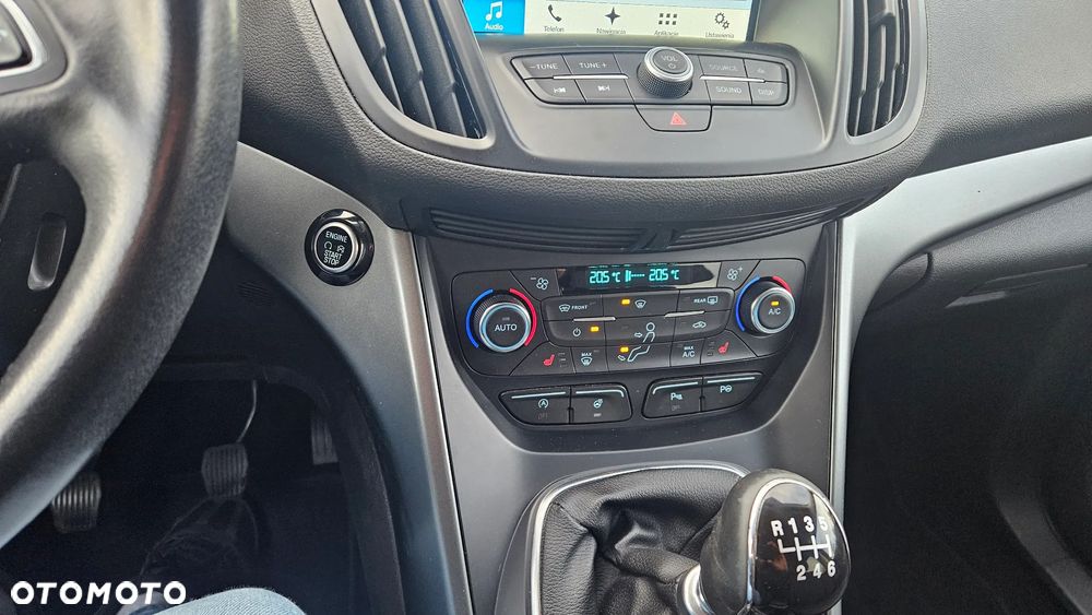 Ford Kuga 1.5 EcoBoost FWD Titanium ASS - 19