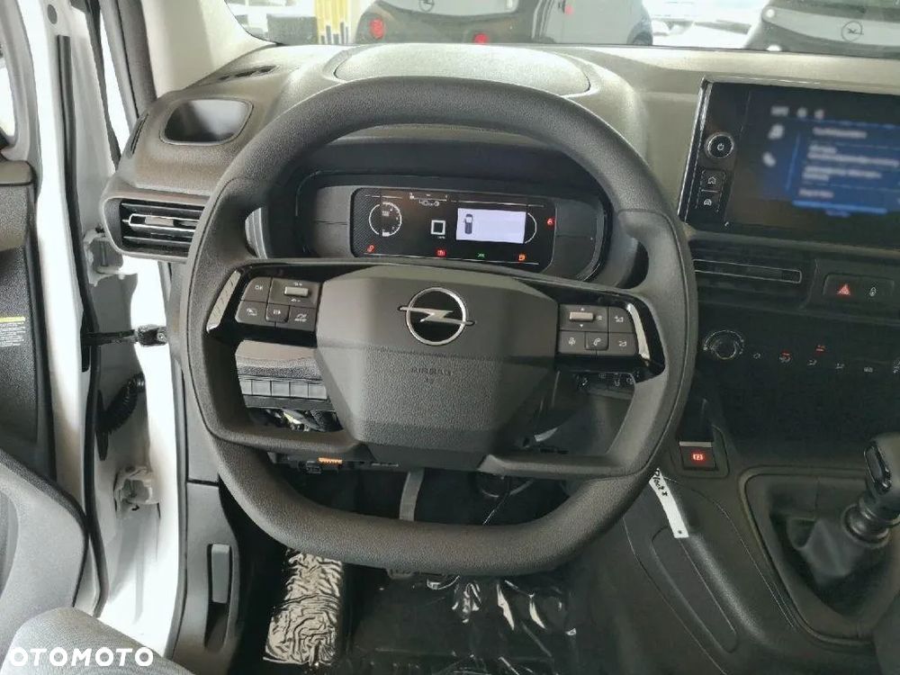 Opel Combo Van  L2 102KM - 11