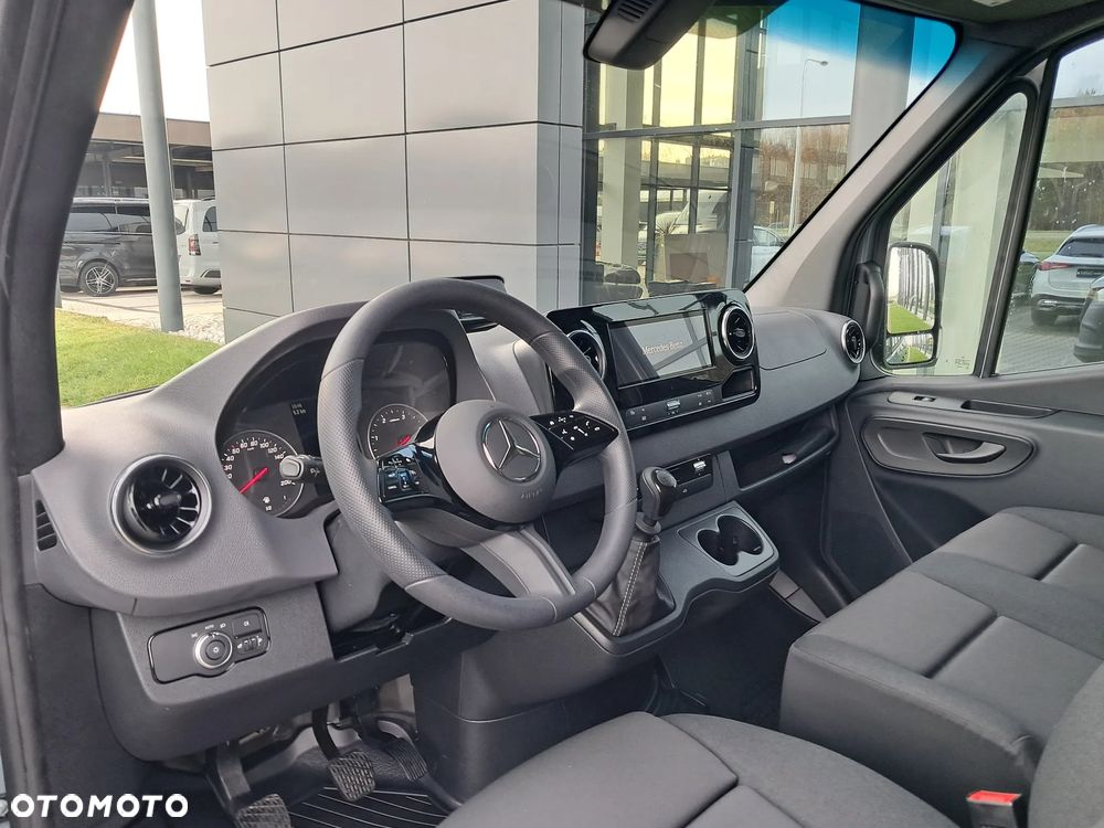 Mercedes-Benz Sprinter 315 CDI Furgon PRO długi 4325 mm L3H2 - 13