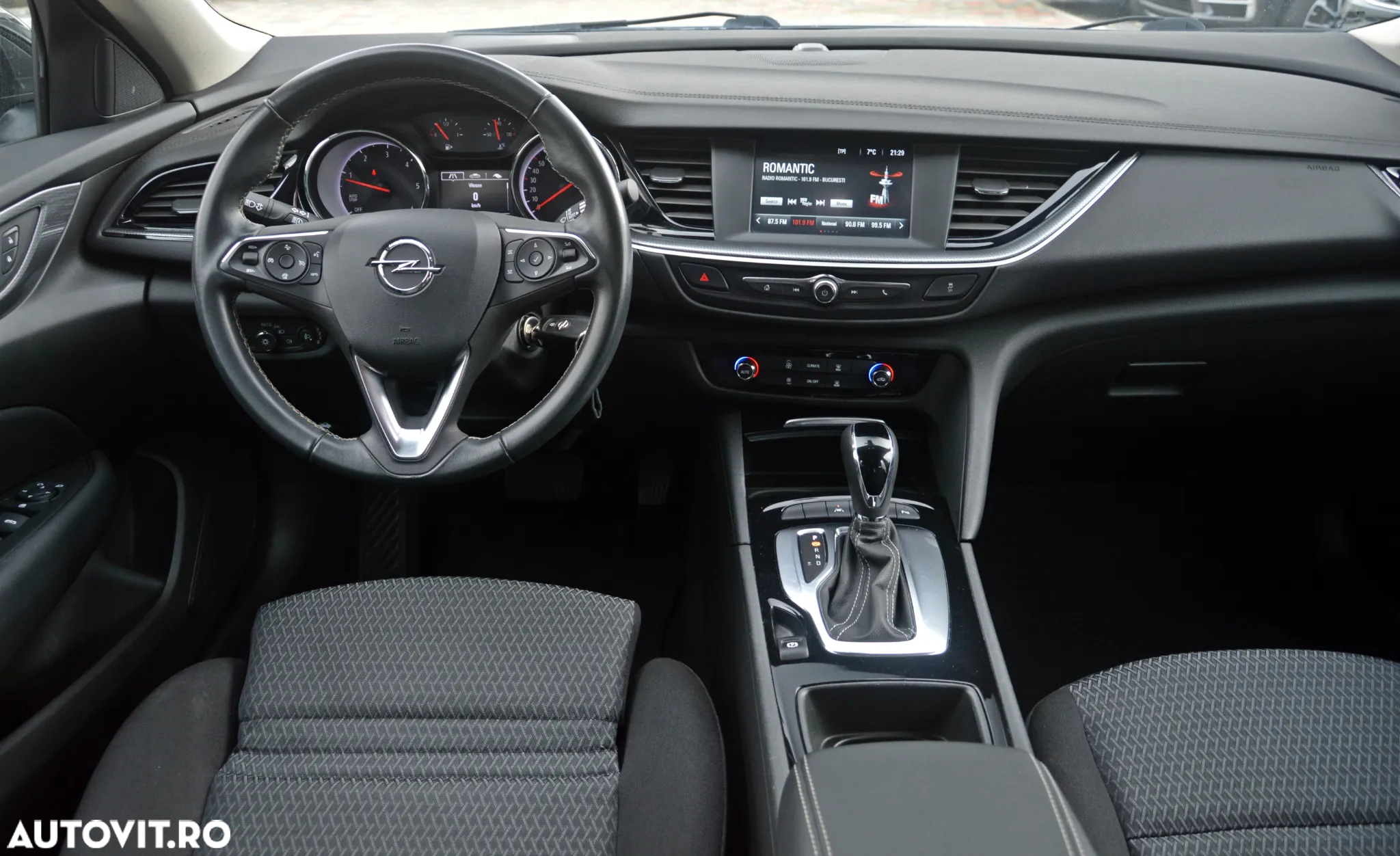 Opel Insignia Grand Sport 1.5 Diesel Automatik Business Edition - 20