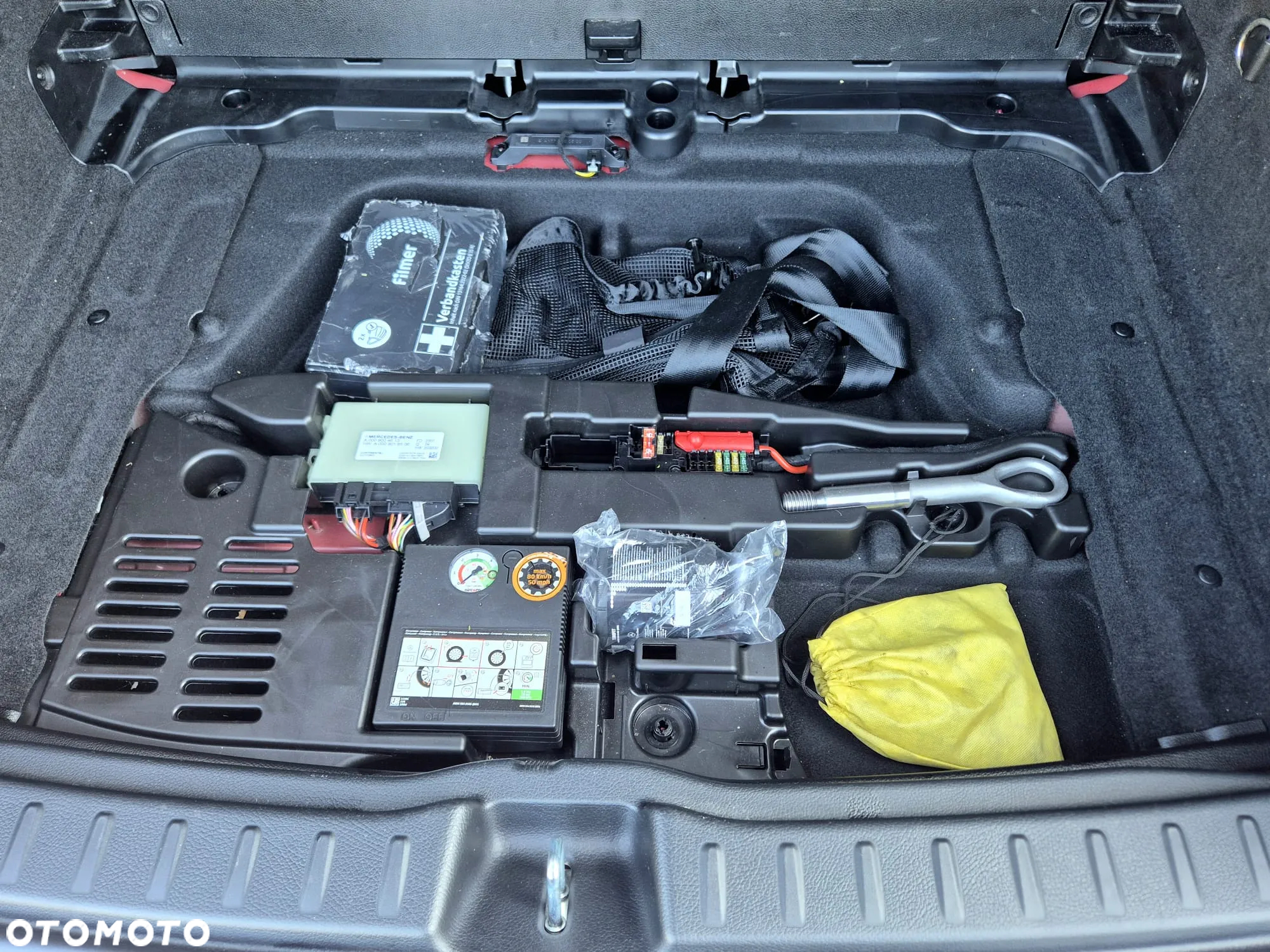 Mercedes-Benz GLA 200 d - 20