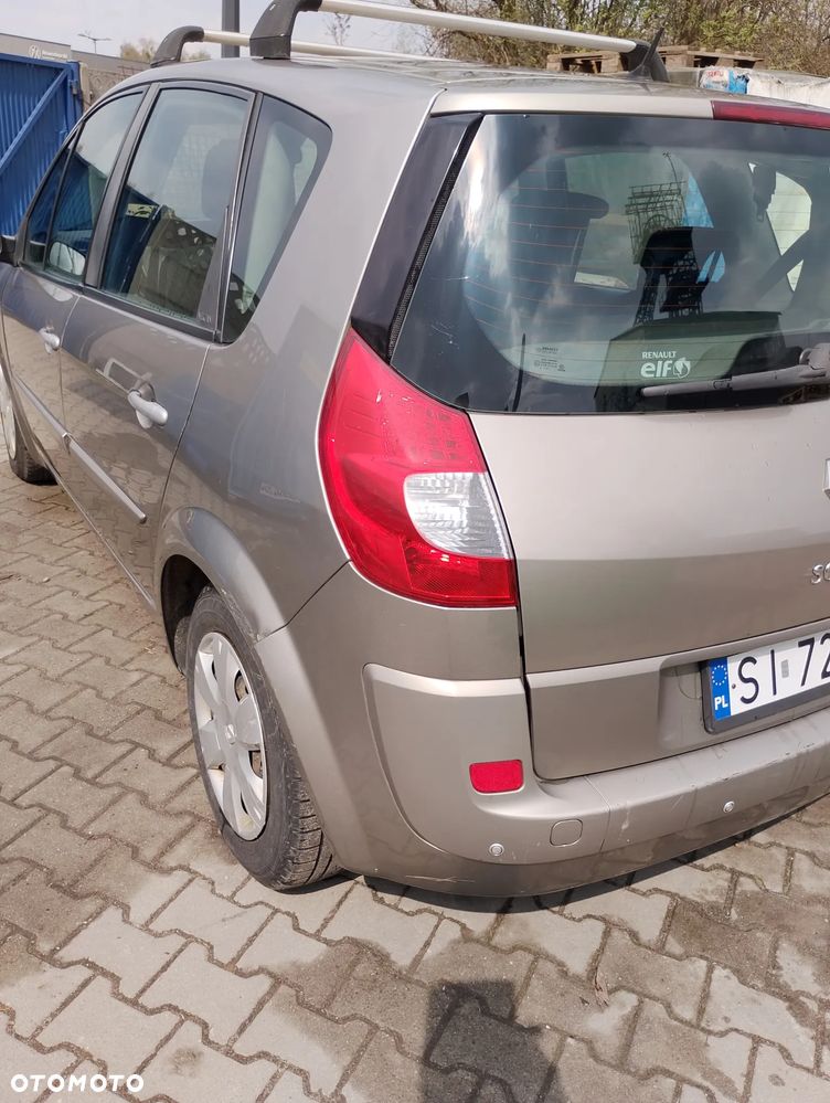 Renault Scenic 1.6 16V Authentique - 3