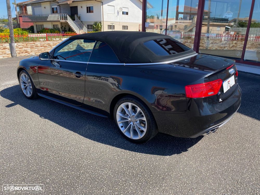 Audi A5 Cabrio 2.0 TDi Multitronic S-line - 5