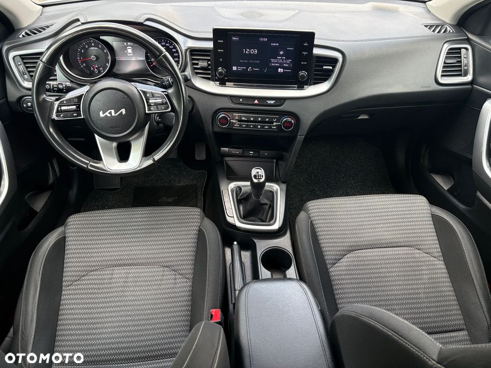 Kia XCeed 1.5 T-GDI M - 15