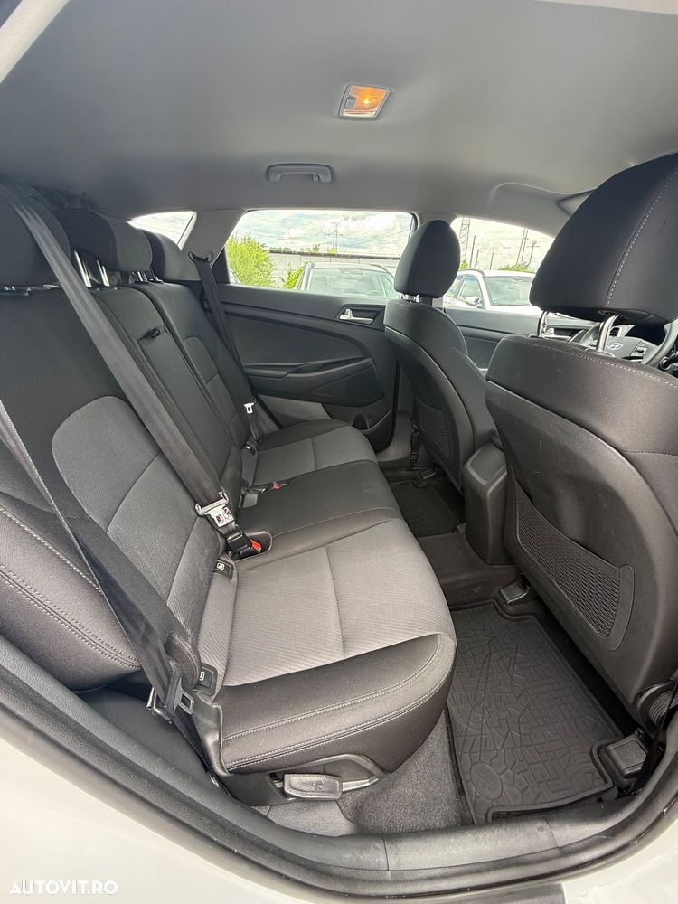 Hyundai Tucson 1.6 GDI 2WD 6MT ISG Comfort - 24