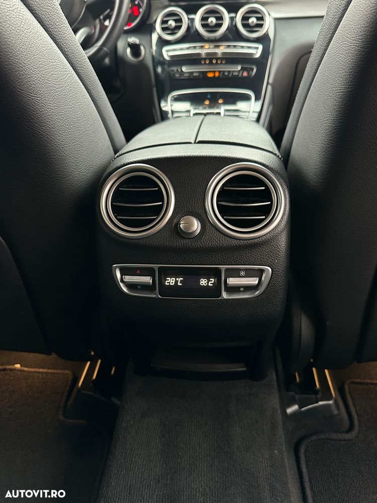 Mercedes-Benz GLC 250 d 4MATIC 9G-TRONIC Exclusive - 25