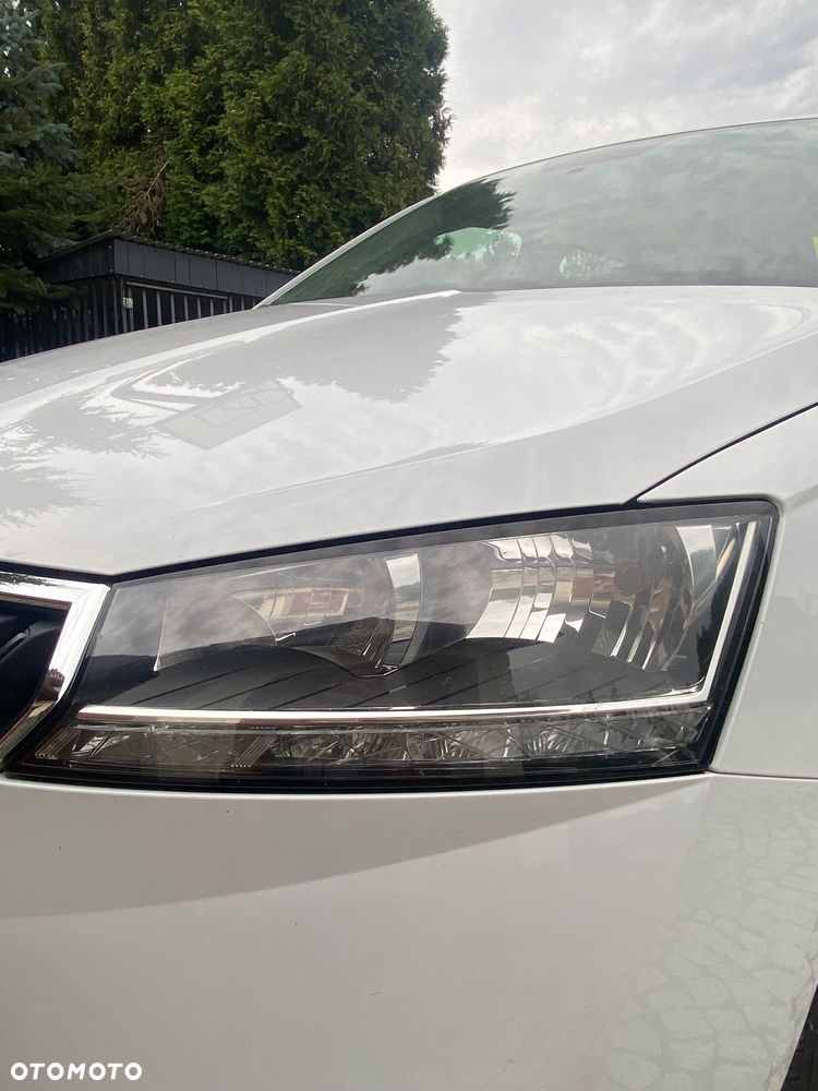 Skoda Fabia 1.0 TSI Ambition Plus - 10