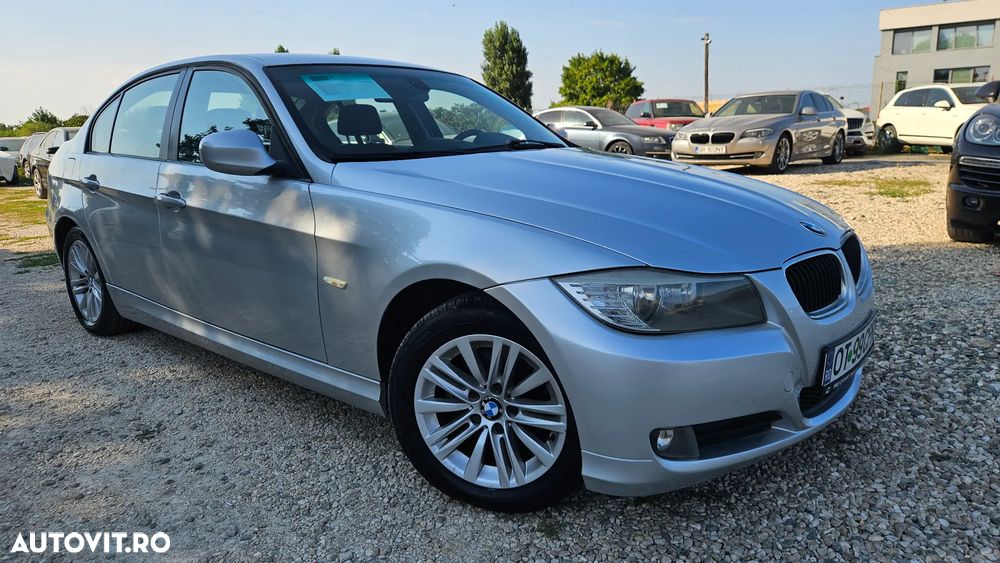 BMW Seria 3 318d Aut. Blue Performance Modern Line - 28