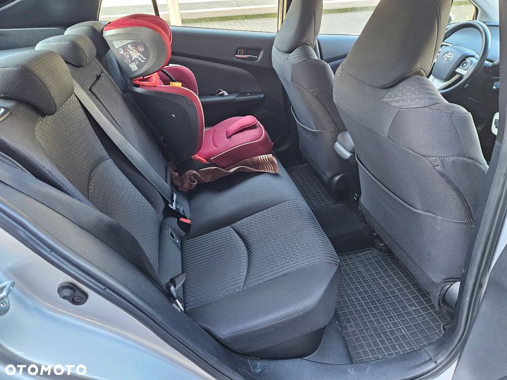 Toyota Prius Hybrid Executive - 9