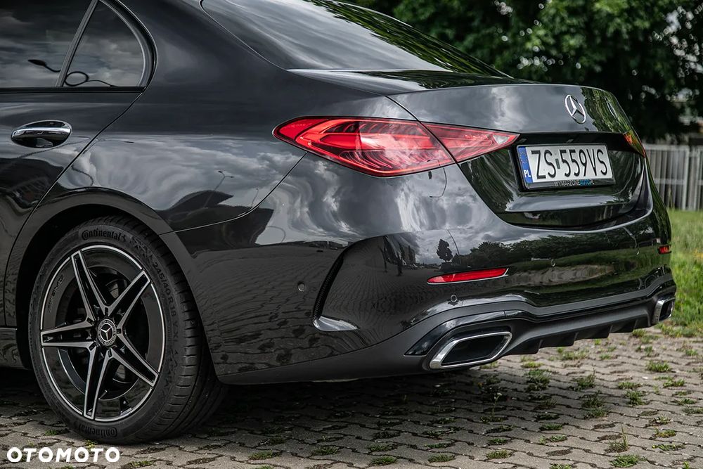 Mercedes-Benz Klasa C 300 d 9G-TRONIC AMG Line - 13