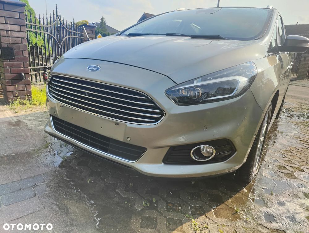 Ford S-Max 2.0 TDCi Titanium - 4