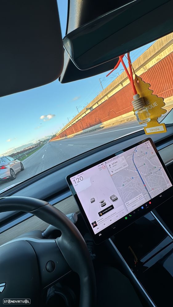 Tesla Model 3 ver-standard-range-plus-rwd - 2