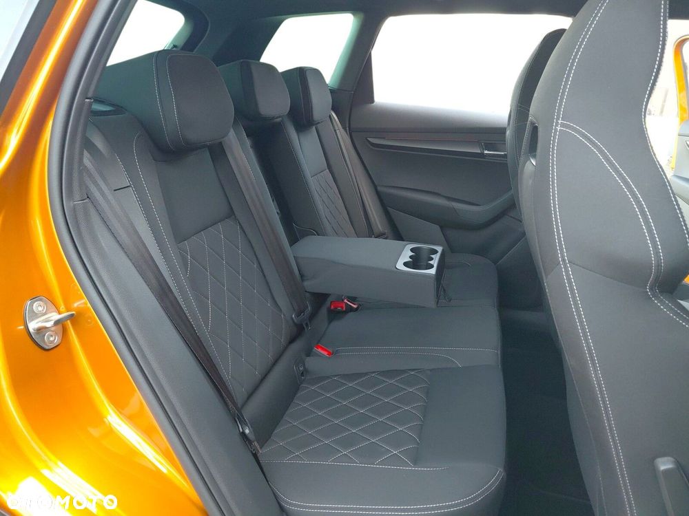 Skoda Karoq 1.5 TSI ACT Sportline DSG - 12