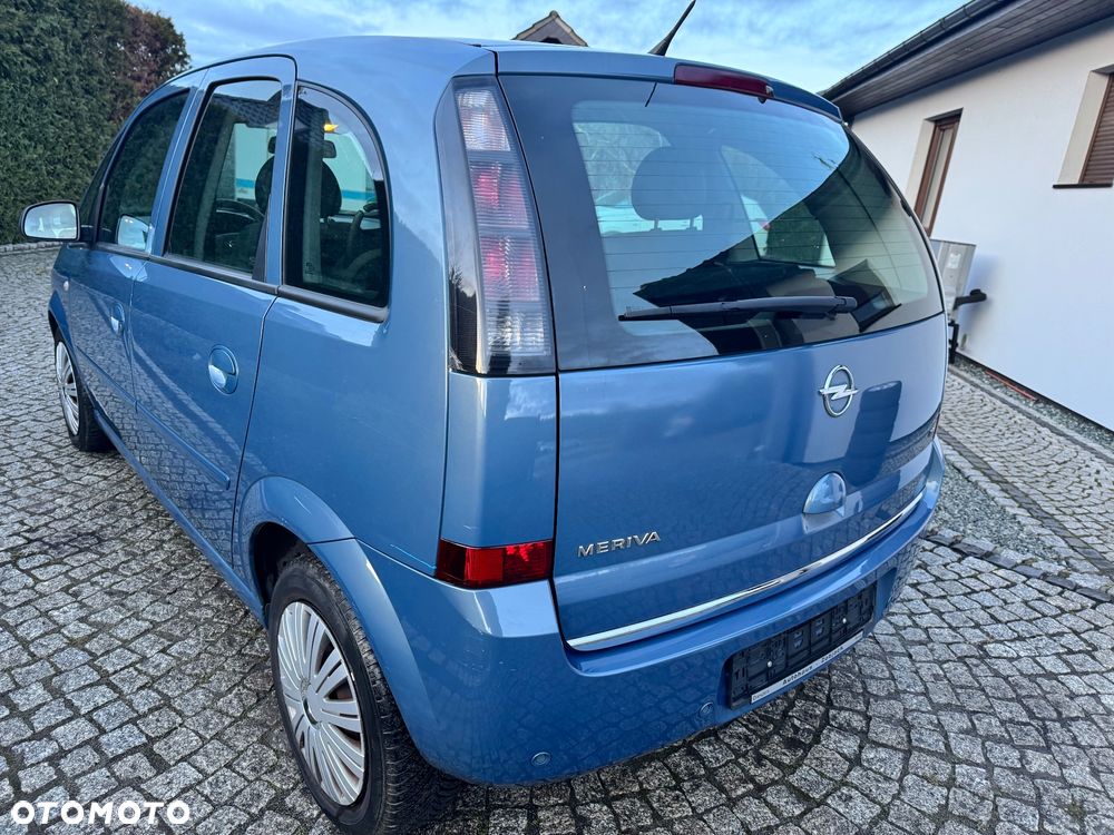 Opel Meriva - 8