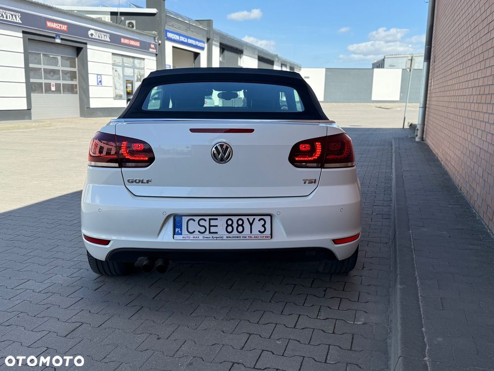 Volkswagen Golf - 6