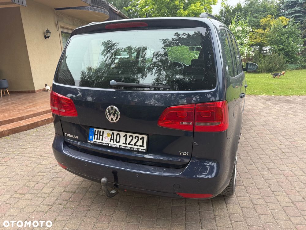 Volkswagen Touran 1.6 TDI DPF BlueMot Comfortline - 13