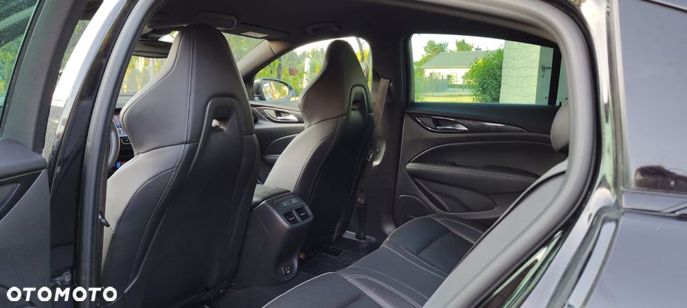 Opel Insignia 2.0 CDTI 4x4 Ultimate S&S - 31