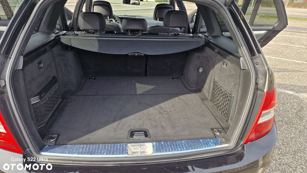 Mercedes-Benz Klasa C 350 CDI BlueEff Elegance - 19