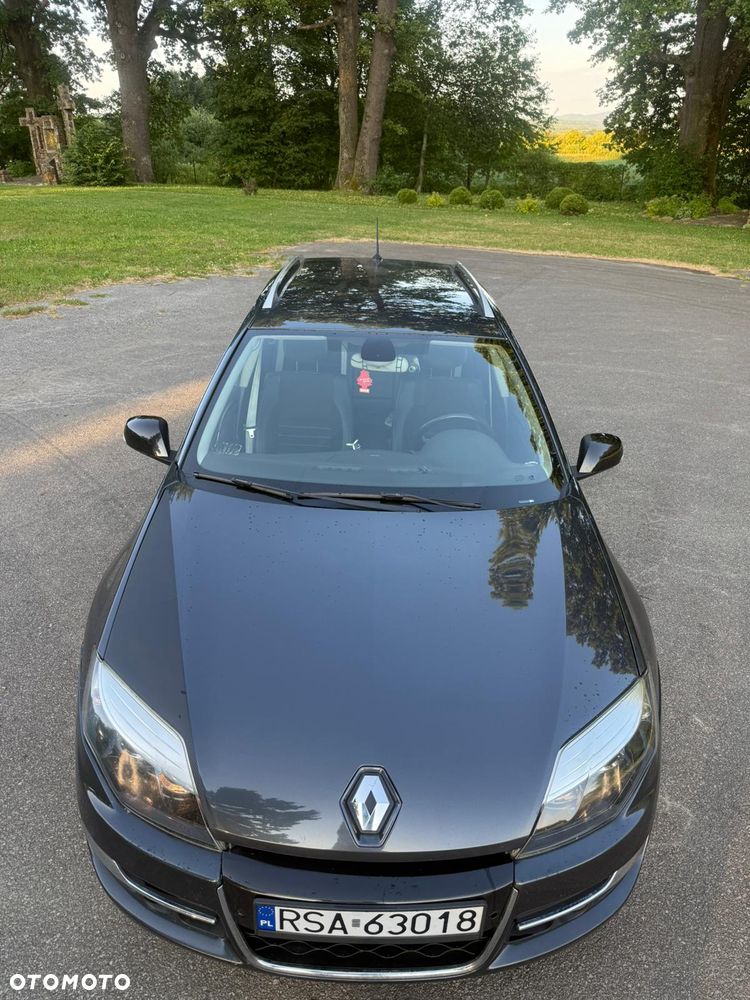 Renault Laguna dCi 110 FAP Bose Edition - 8