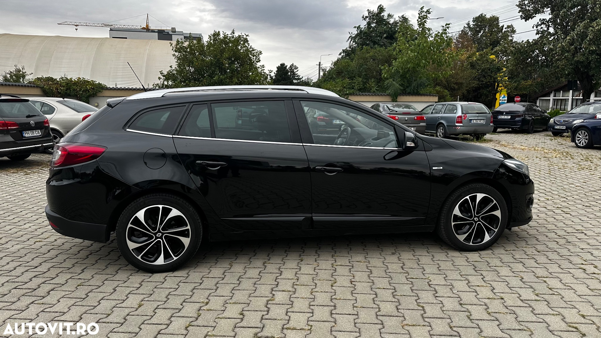 Renault Megane - 11