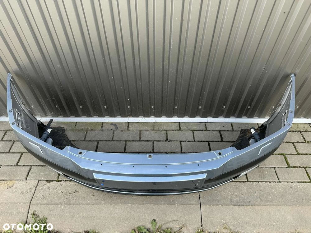 Skoda Octavia II Zderzak Przód przedni kompletny spryski halogen 9151 04-08 - 5