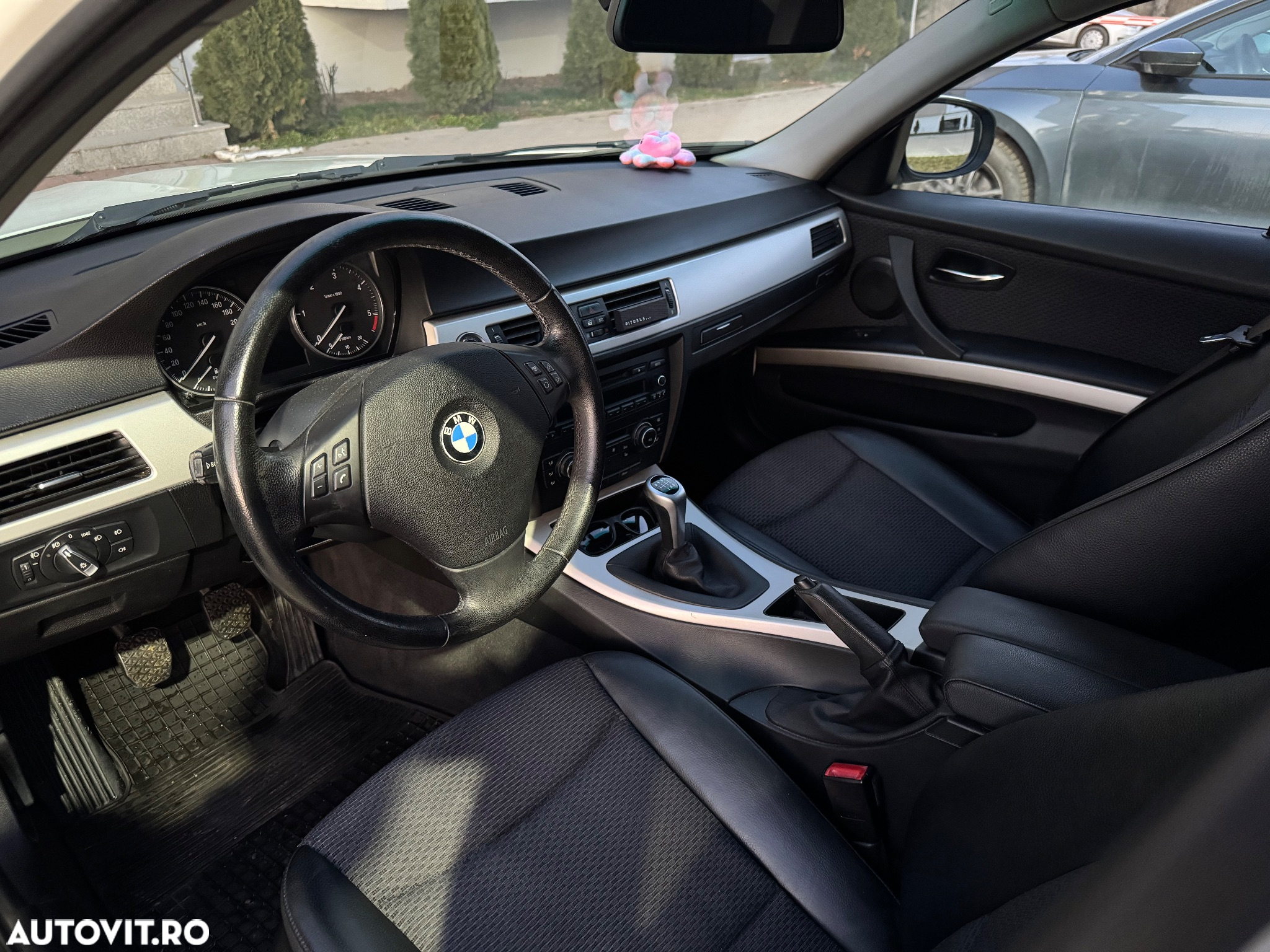 BMW Seria 3 320d - 6