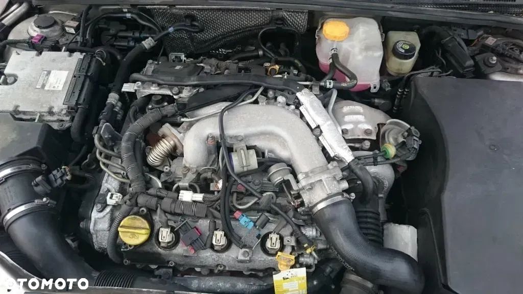 SILNIK MOTOR SŁUPEK Y30DT OPEL SIGNUM VECTRA C 3.0 V6 CDTI 177KM - 1