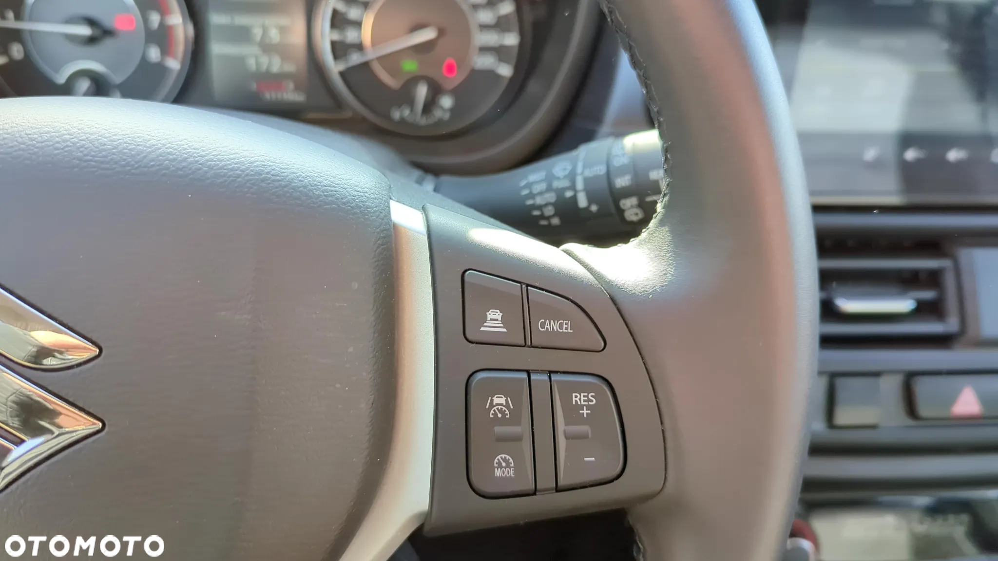 Suzuki SX4 S-Cross 1.4 SHVS Premium - 14