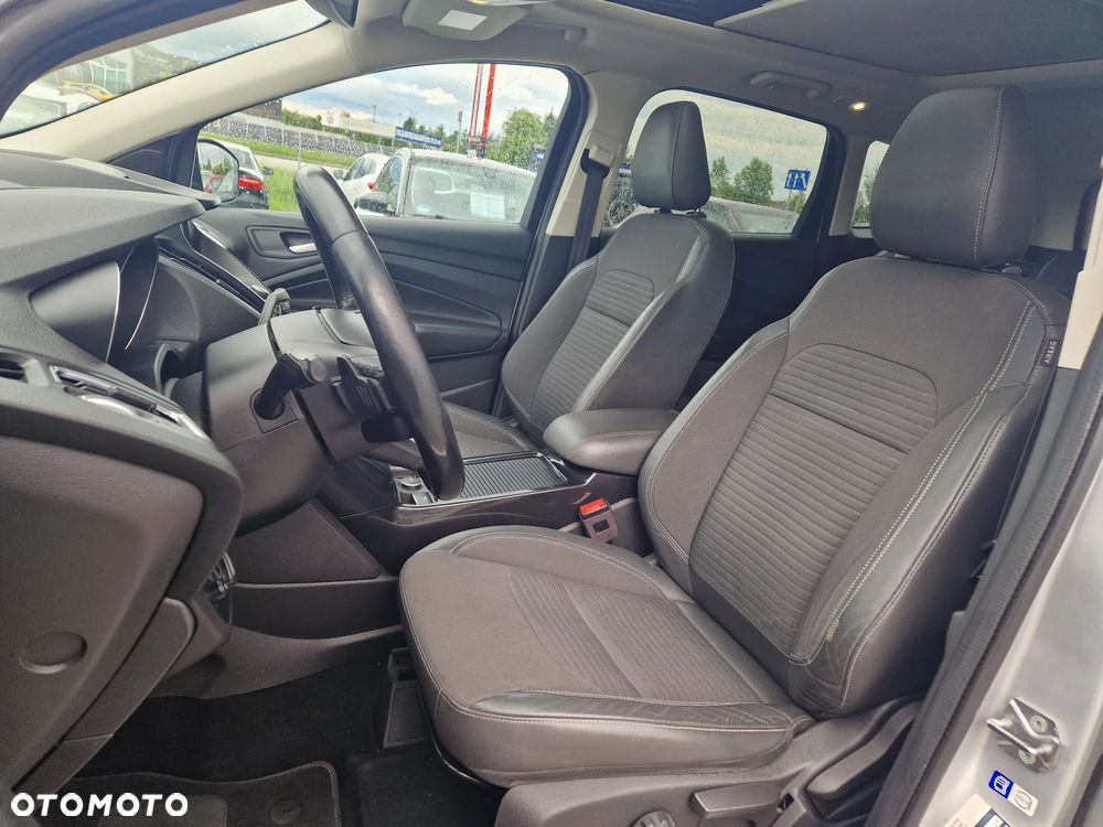 Ford Kuga 2.0 TDCi 4x4 Cool & Connect - 12