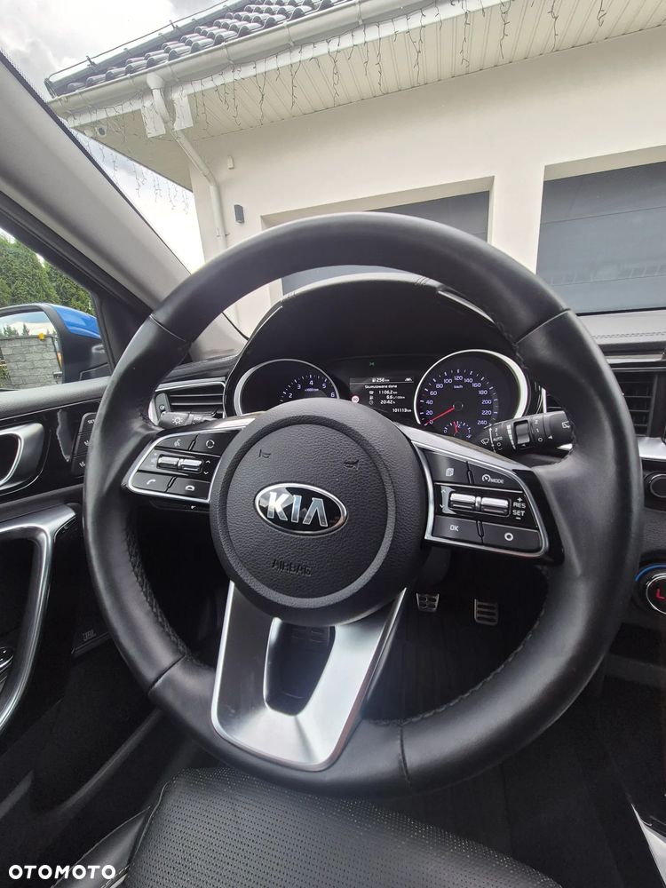 Kia Ceed 1.4 T-GDI L Business Line Plus - 12