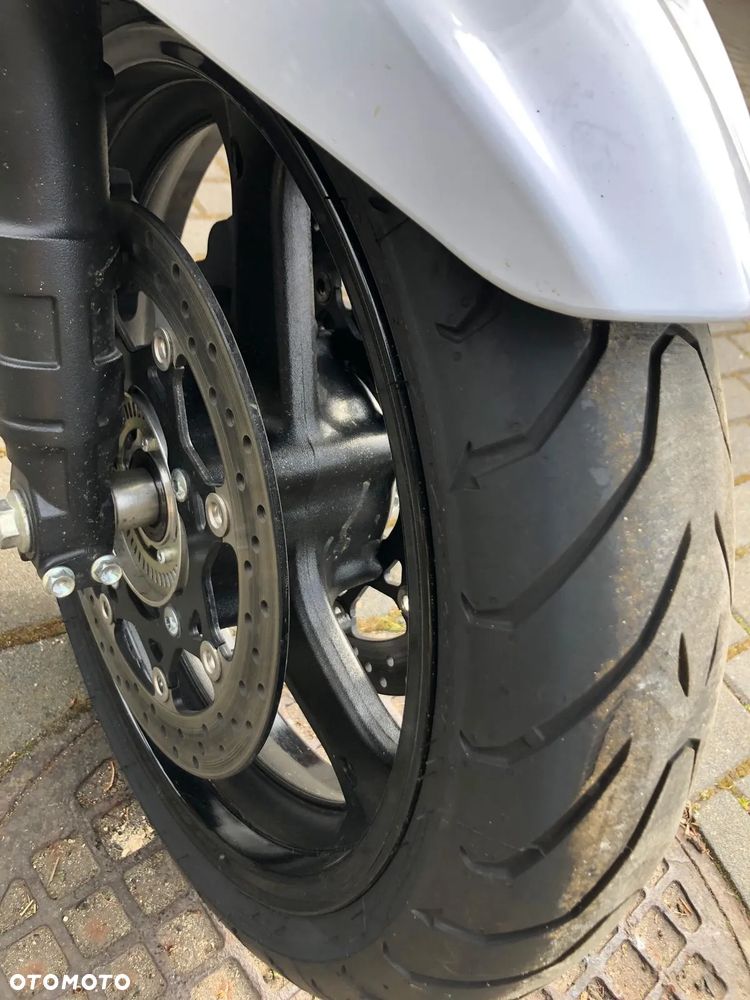 Suzuki Bandit - 8