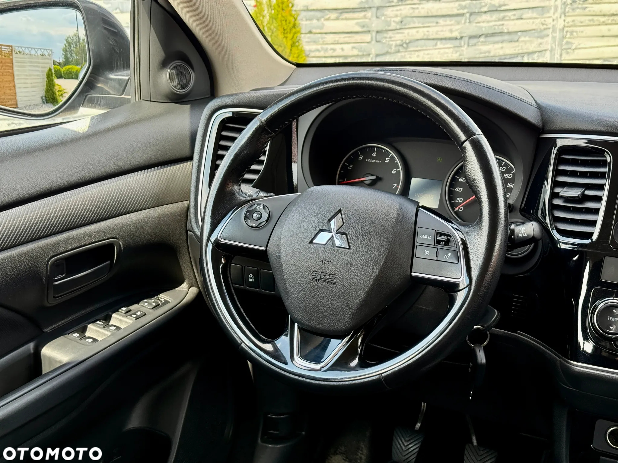 Mitsubishi Outlander 2.0 City Style 2WD - 25
