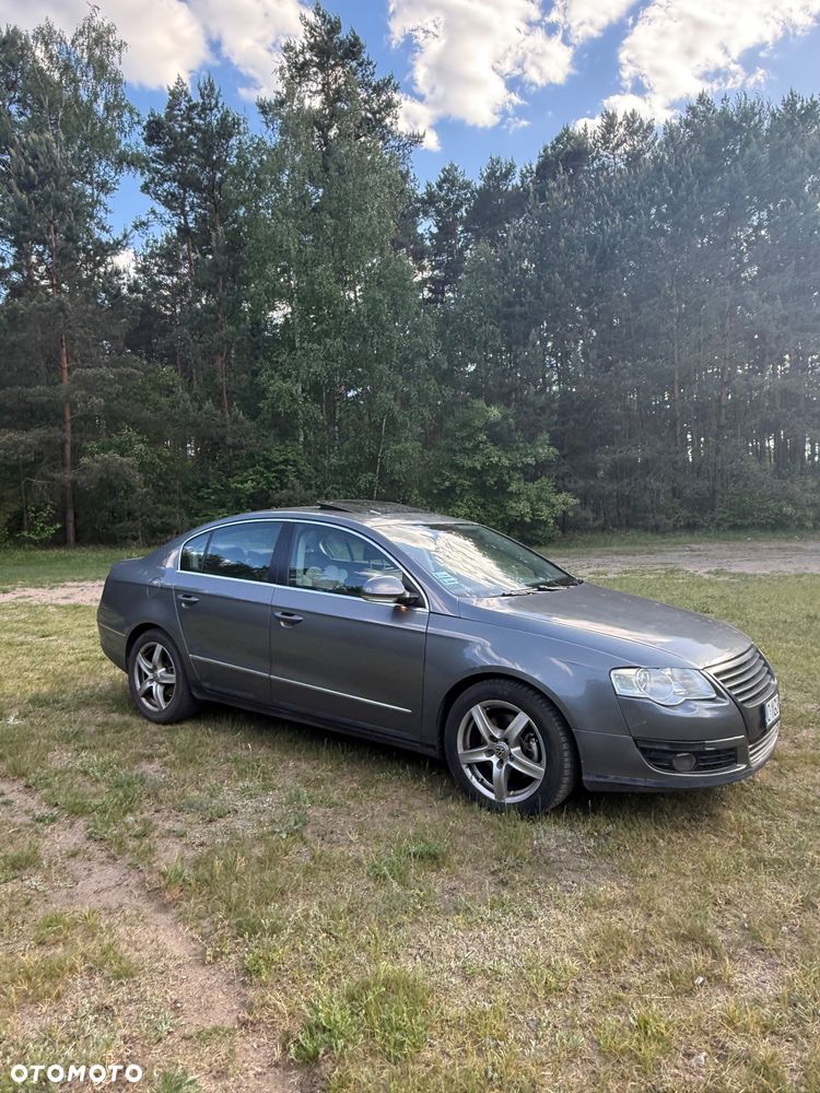Volkswagen Passat 2.0 Turbo FSI Automatik Individual - 2