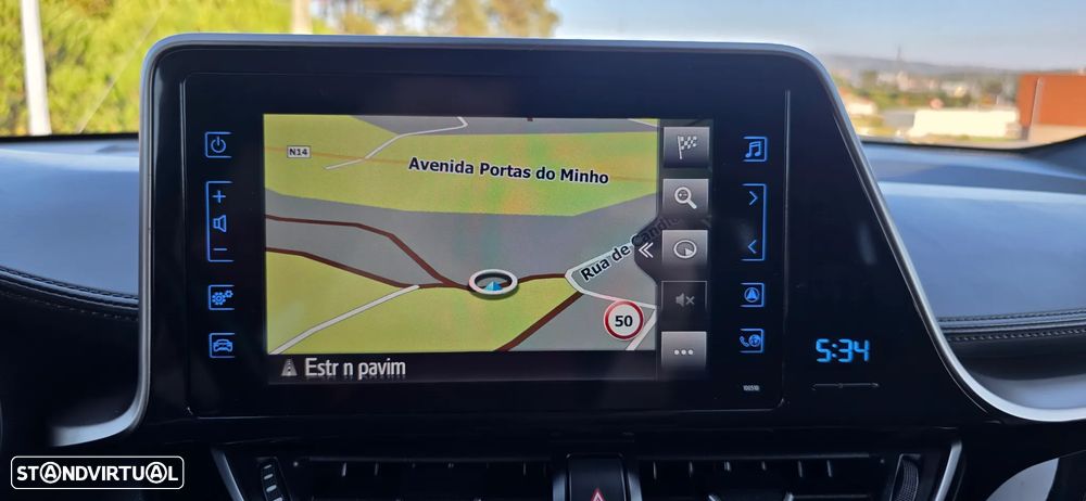 Toyota C-HR 1.8 Hybrid Square Collection - 10