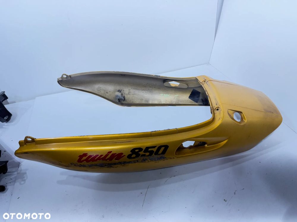 Zadupek ogon   Yamaha TDM 850 4TX - 1