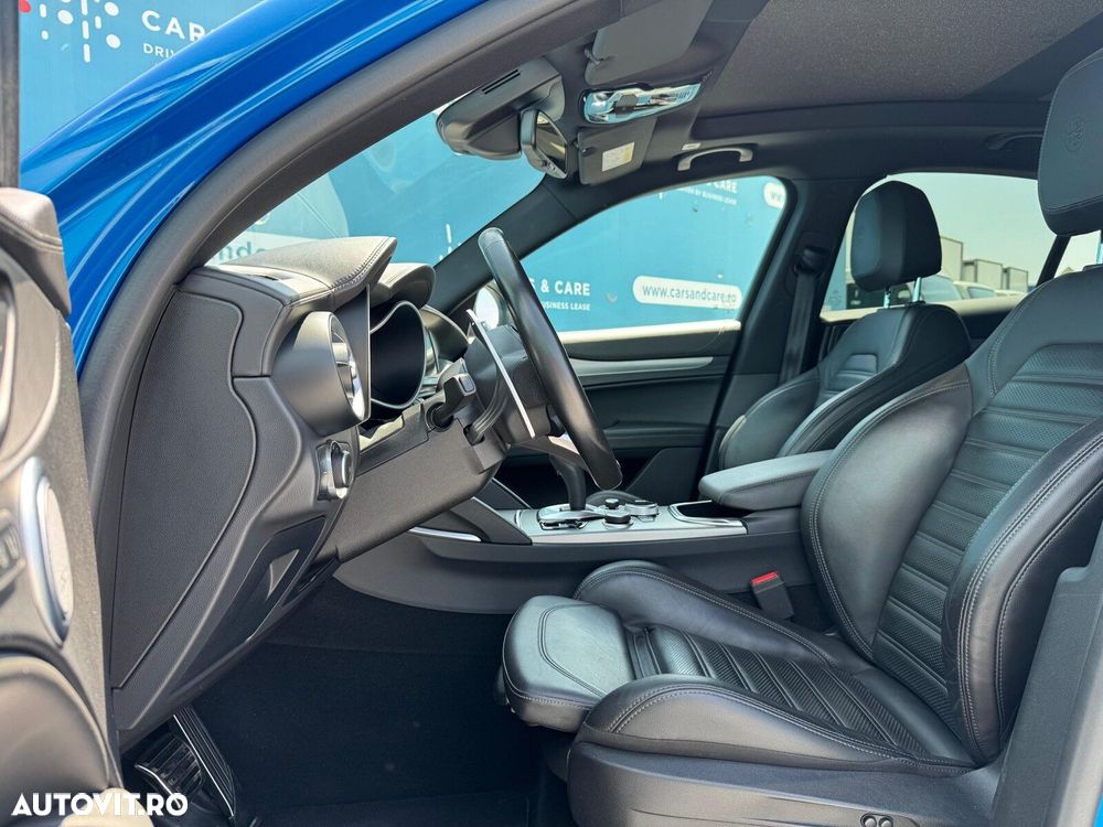 Alfa Romeo Stelvio - 9