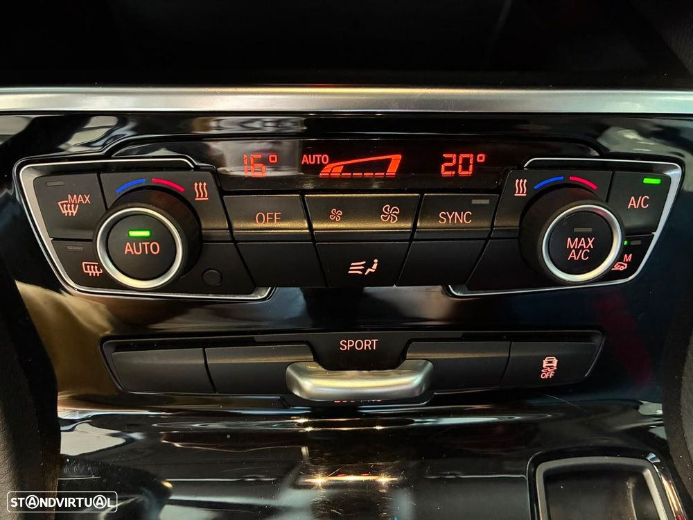 BMW 216 Active Tourer d Advantage - 31