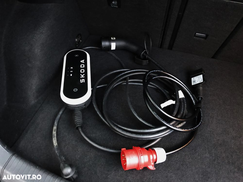 Volkswagen Golf GTE - 26