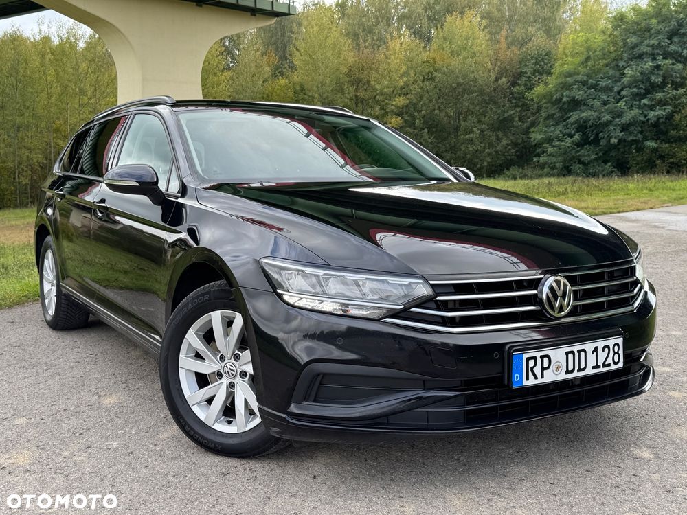 Volkswagen Passat - 2