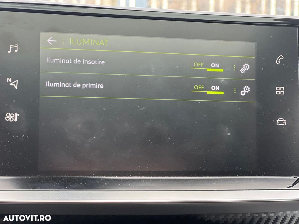 Peugeot 208 1.2 L PureTech STT EAT8 GT Line - 27
