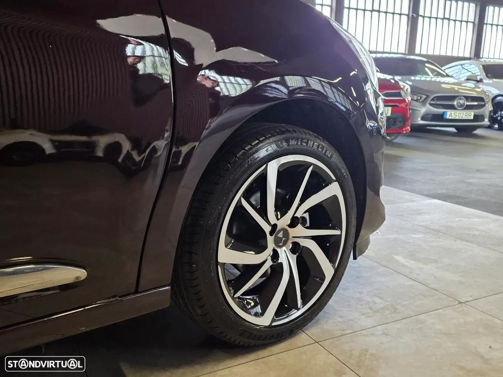 DS Automobiles Ds3 2016 photo 2