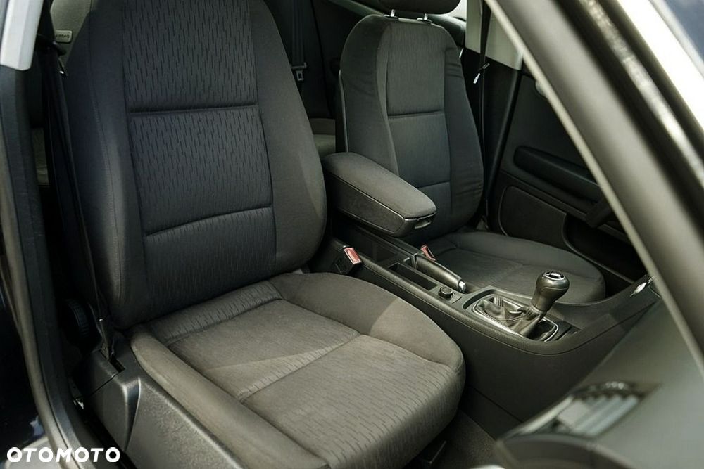 Audi A4 Limousine - 20