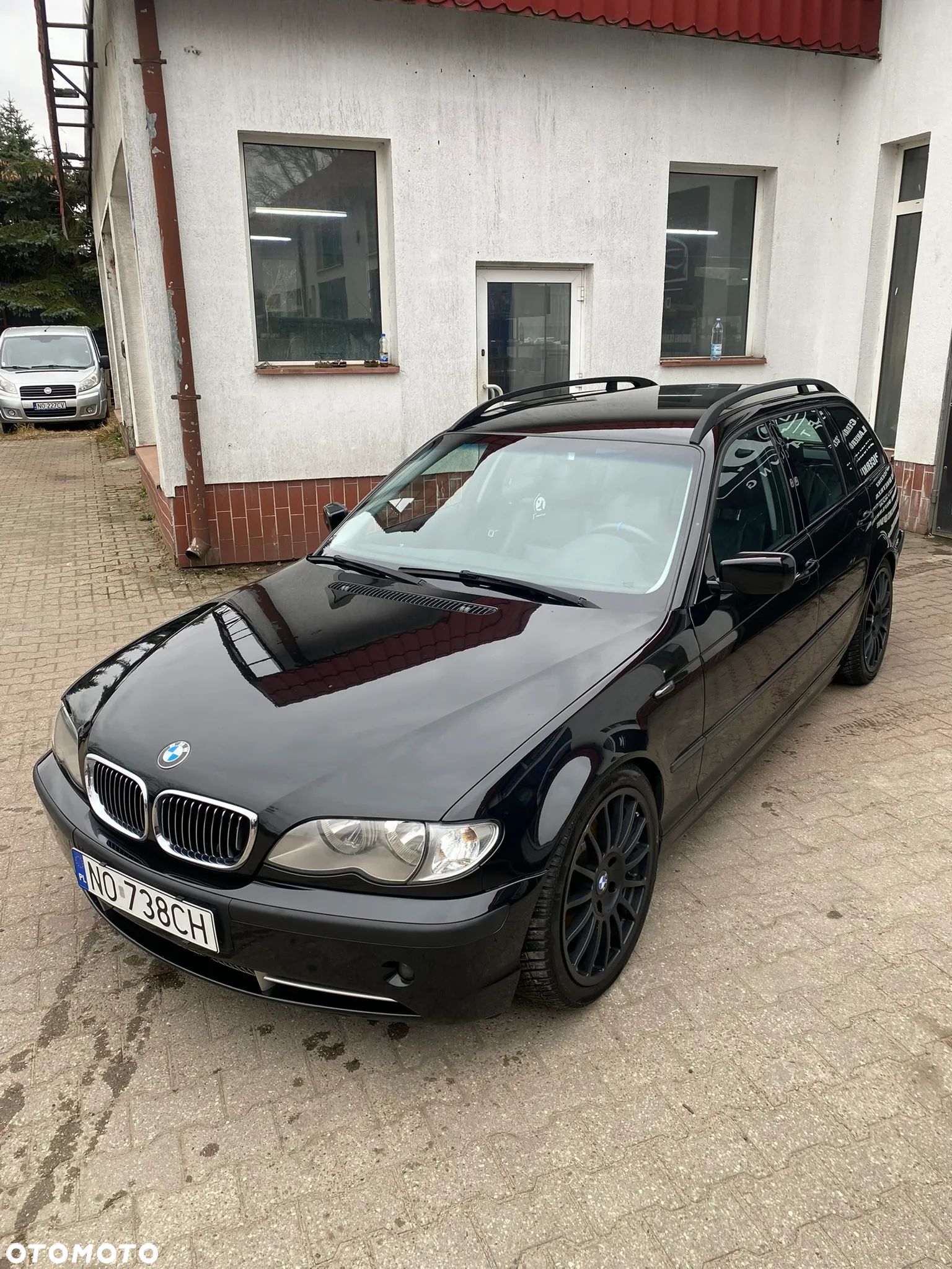 BMW Seria 3 330i - 1