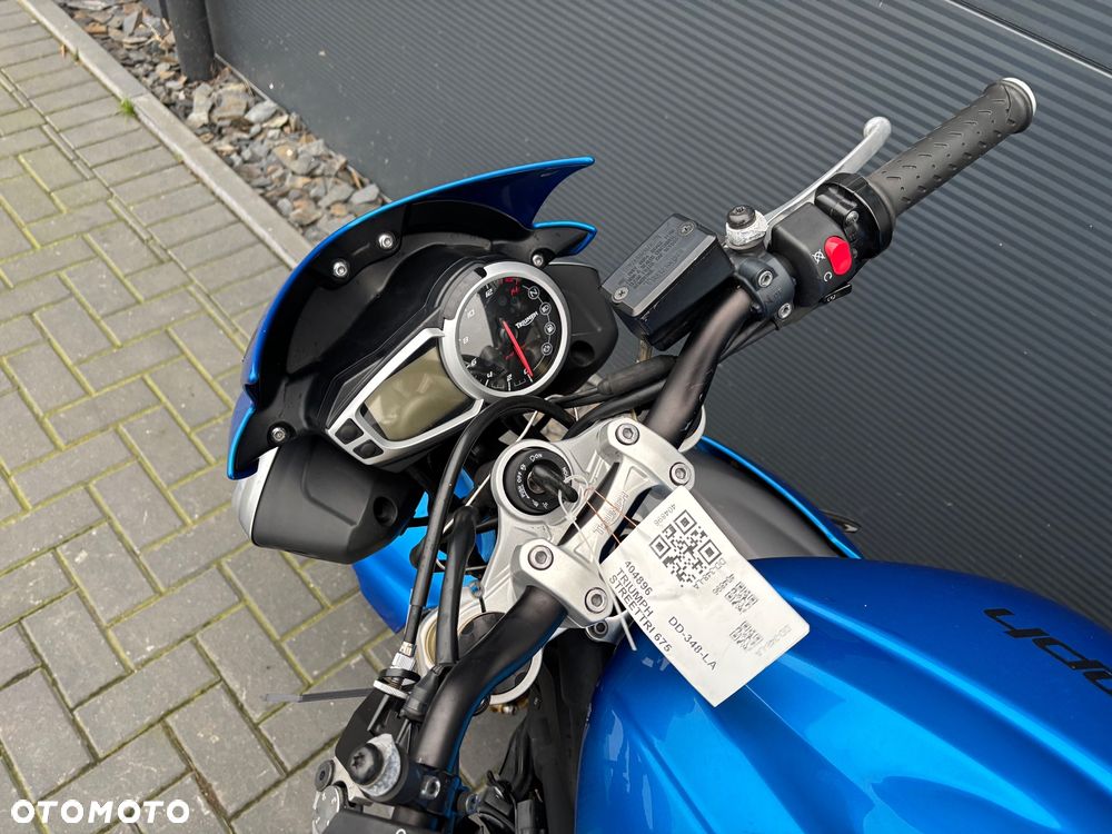 Triumph Street Triple - 7
