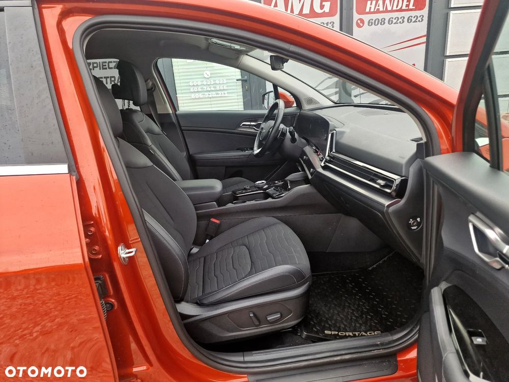 Kia Sportage 1.6 T-GDI HEV L 2WD - 23