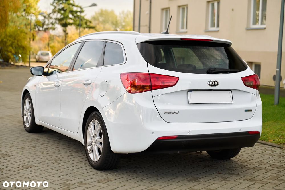 Kia Ceed Cee'd 1.6 CRDi Business Line - 7