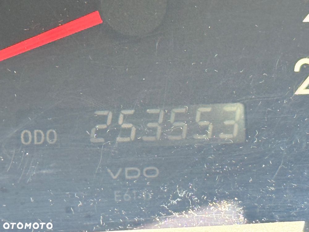 Toyota Corolla - 15