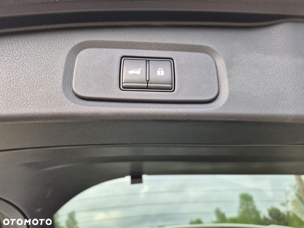 Nissan Qashqai 1.3 DIG-T MHEV Tekna Xtronic - 18
