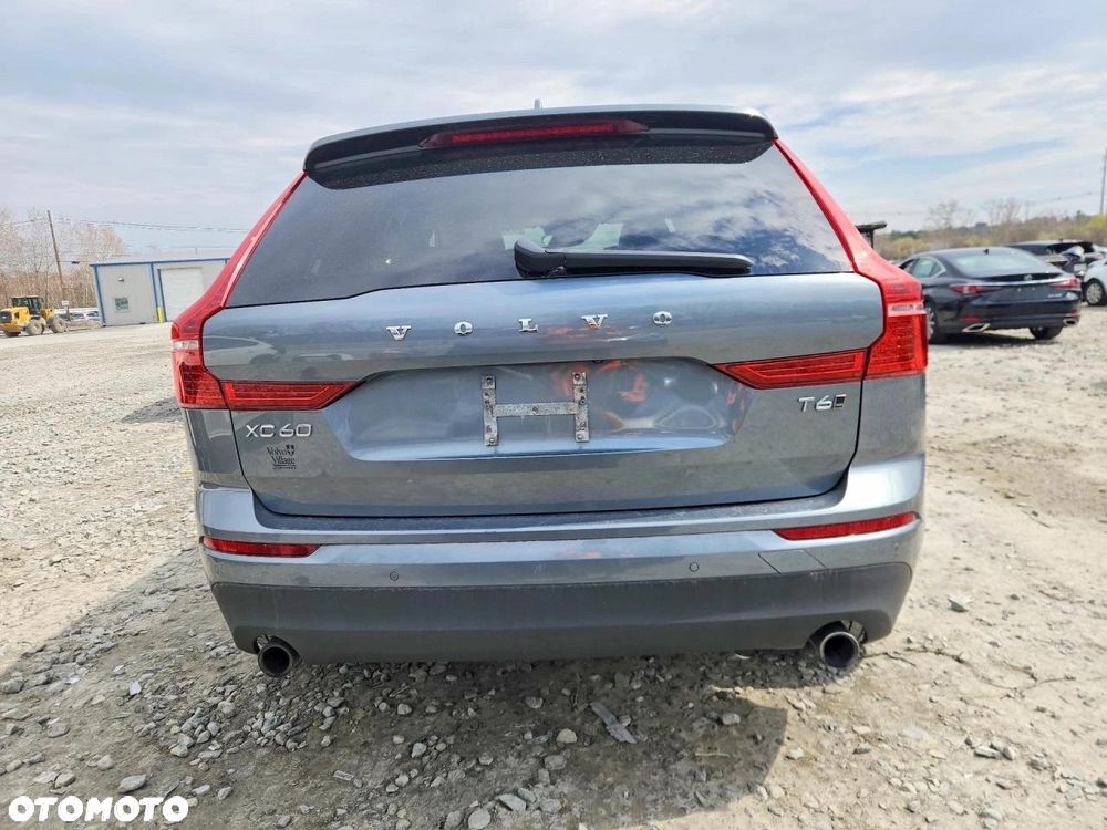 Volvo XC 60 T6 AWD Geartronic Momentum - 5